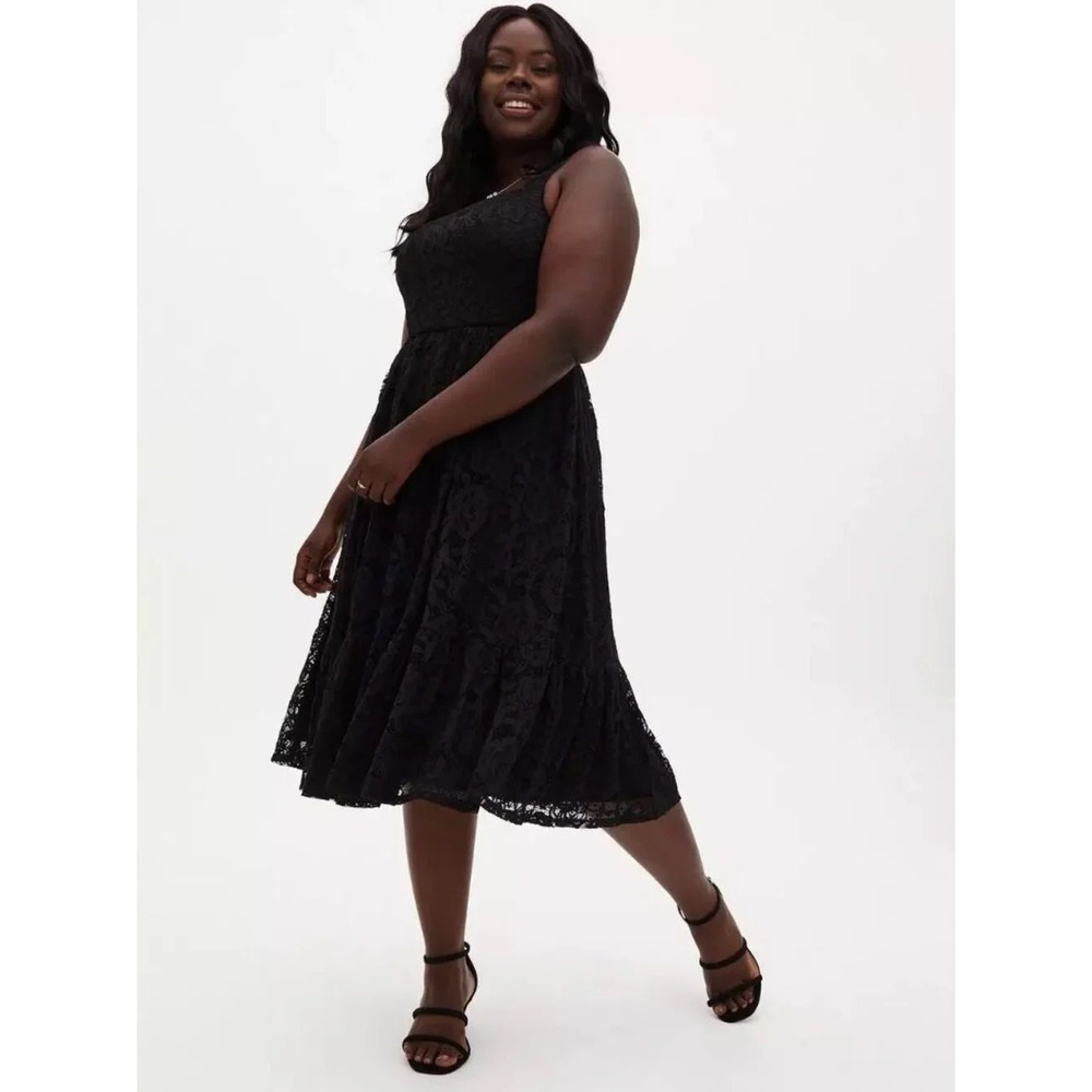 Torrid Black Floral Lace Square Neck Midi Skater Dress 14 NWT Pockets NEW Date
